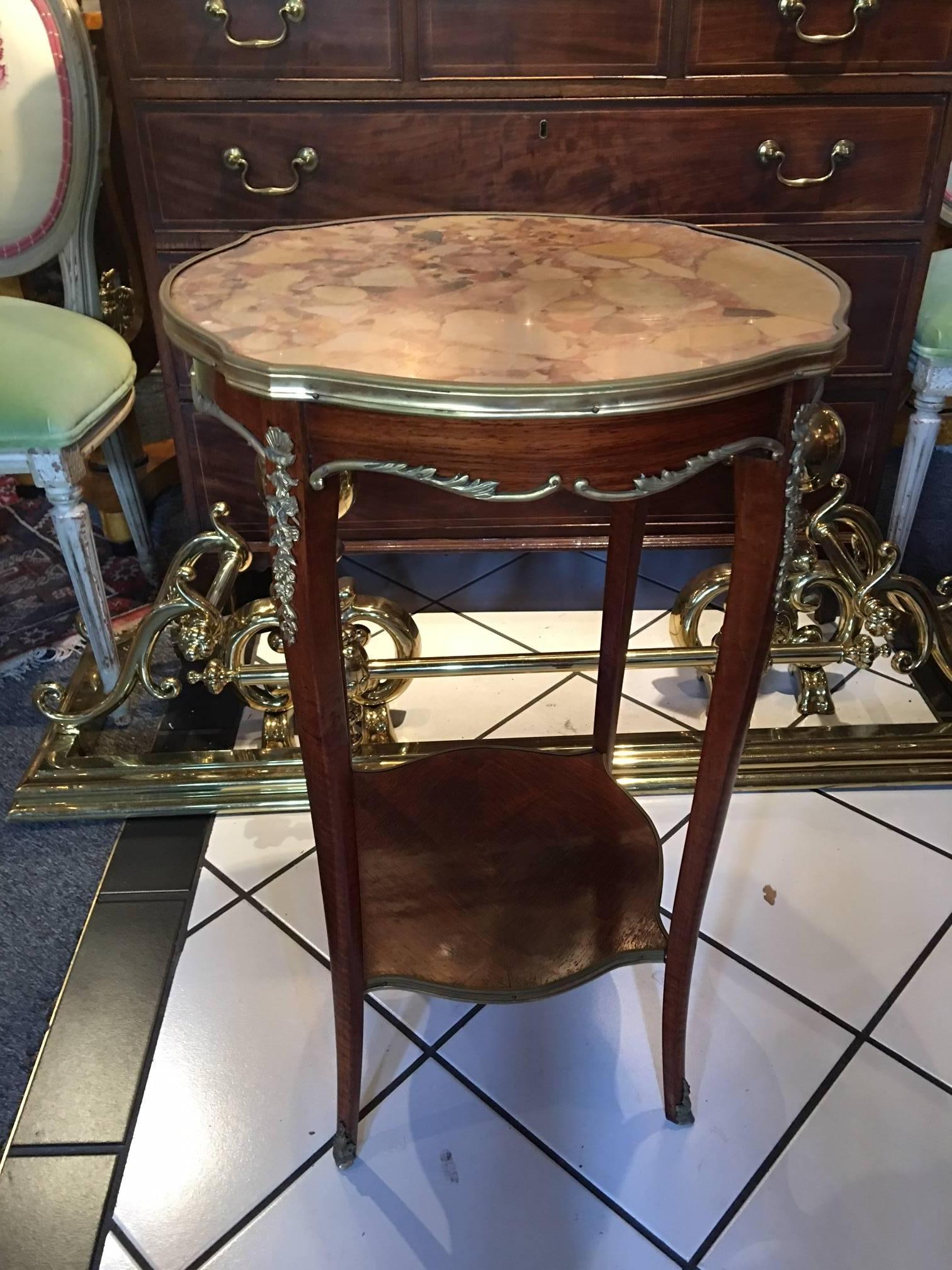 Louis XV Style Gilt and Marble-Top Gueridon or Side Table, Early 20th Century 5
