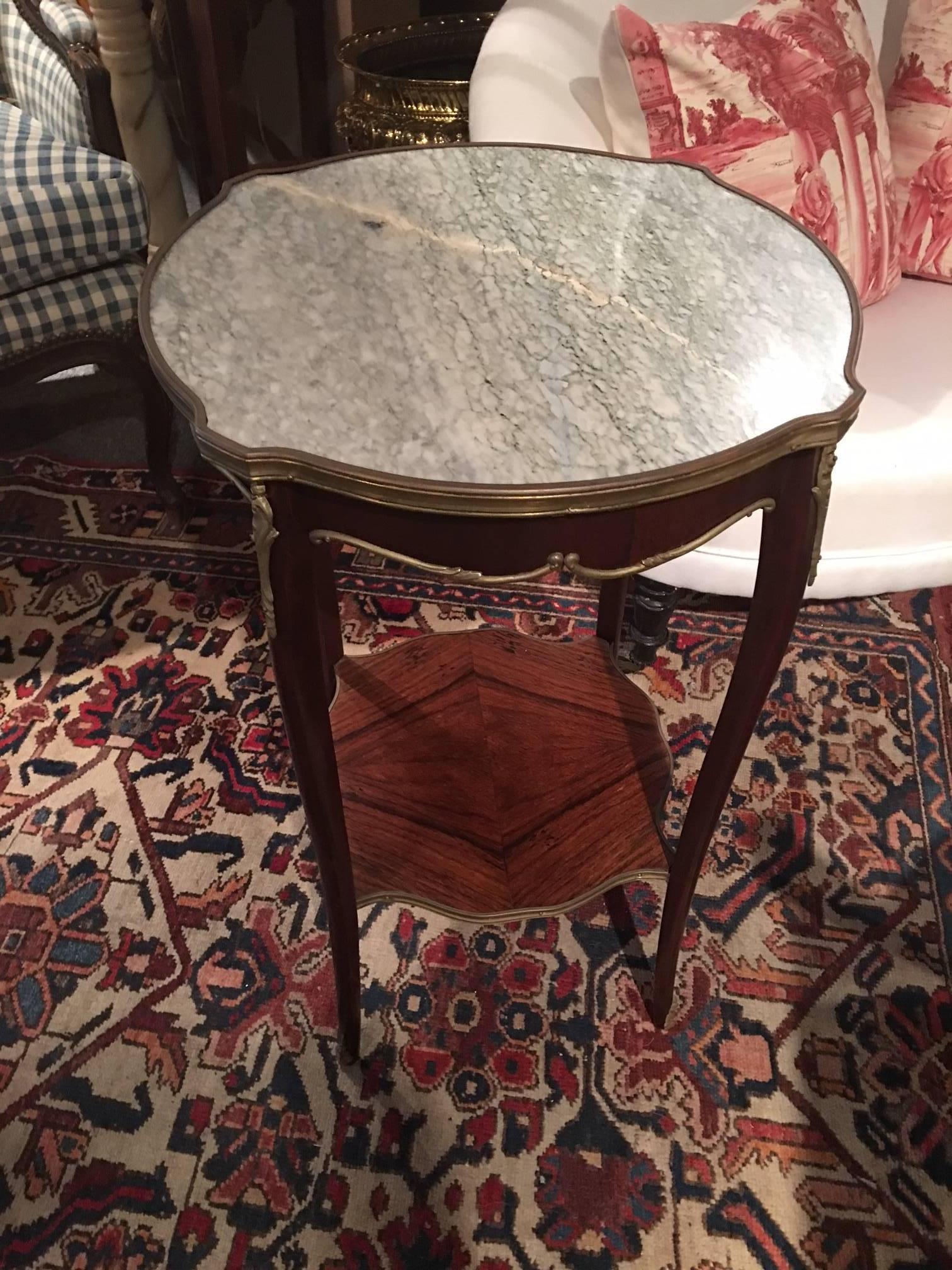 Louis XV Style Gilt and Marble-Top Gueridon or Side Table, Early 20th Century In Good Condition In Savannah, GA