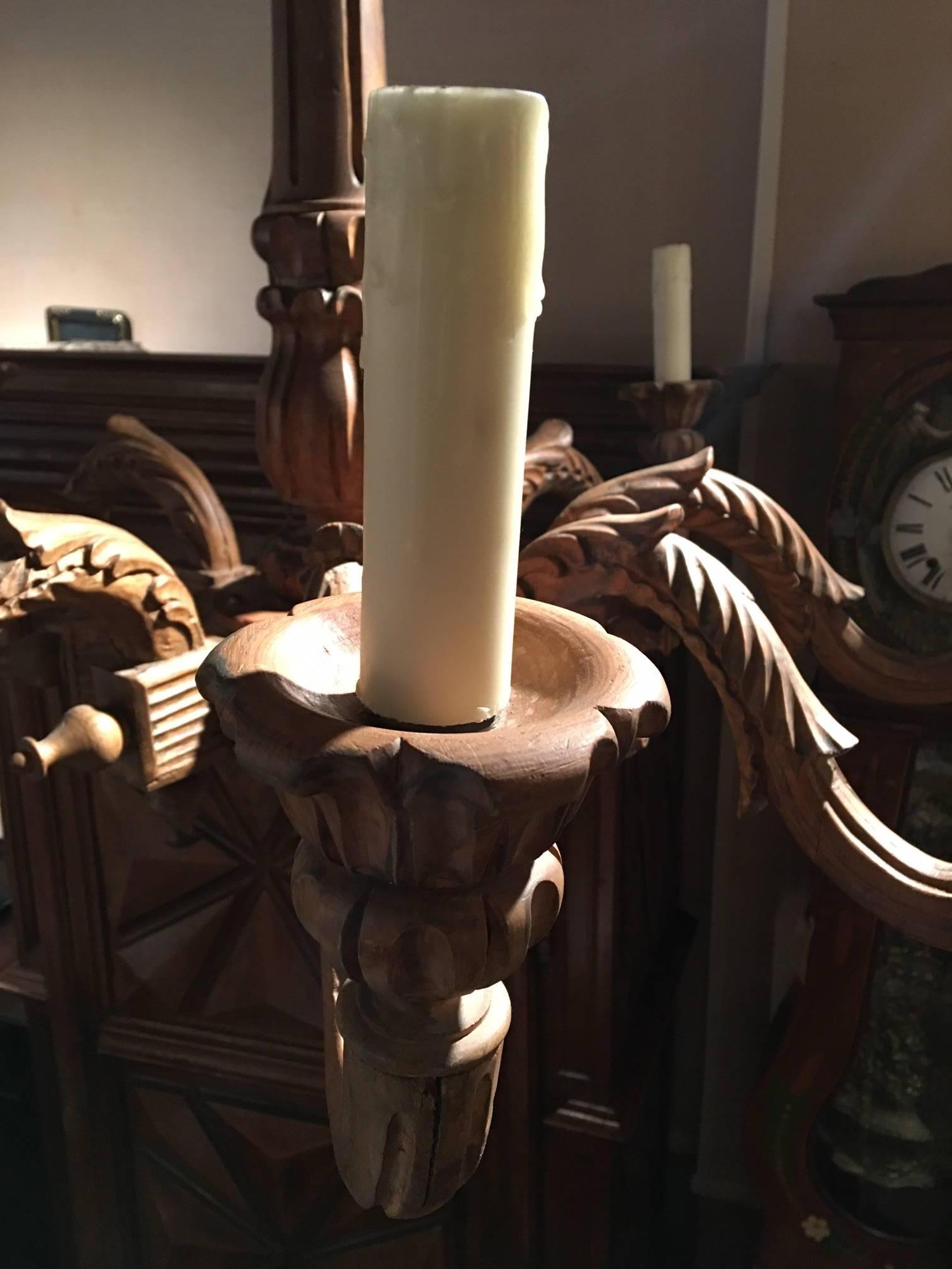 French Louis XVI Style Wood Chandelier, 19th Century In Good Condition In Savannah, GA