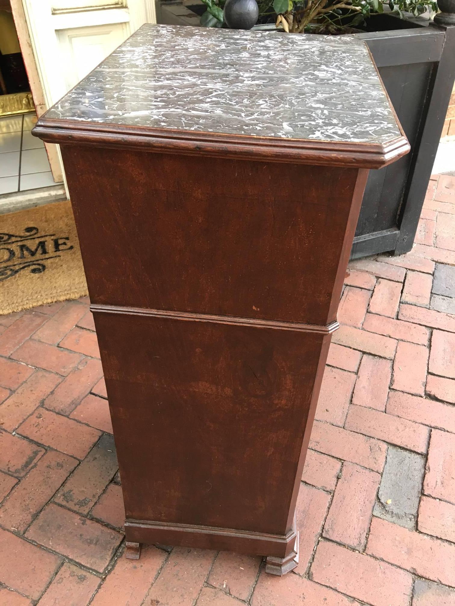 French Two-Drawer over a False Four-Drawer Door Nightstand, 19th Century In Good Condition For Sale In Savannah, GA