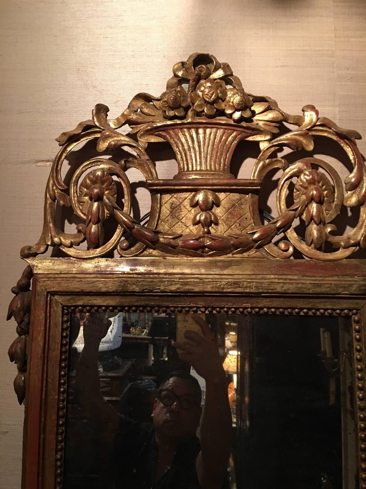 Italian Louis XVI Style Giltwood Mirror with Bell Flower Swags, 19th Century For Sale 3
