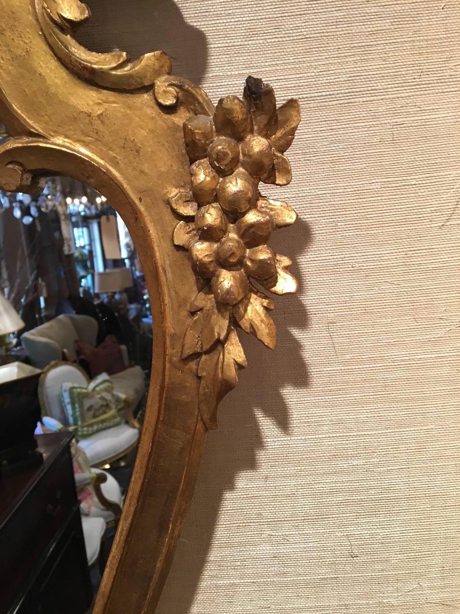 Pair of Italian Rococo Style Carved Giltwood Mirrors, Early 20th Century 1