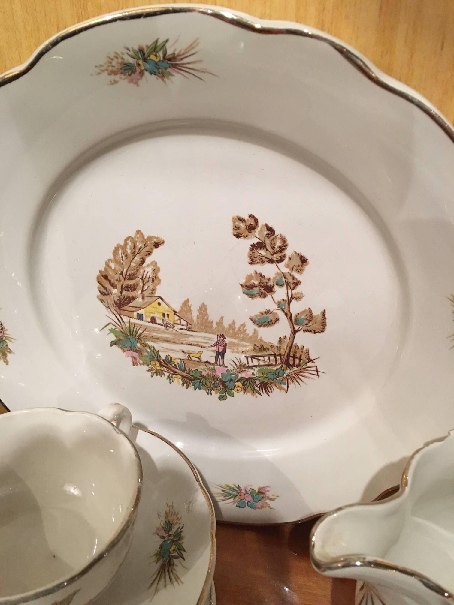 Set of French Dicoin Vieux Marseille China Dishes, Early 20th Century In Excellent Condition In Savannah, GA