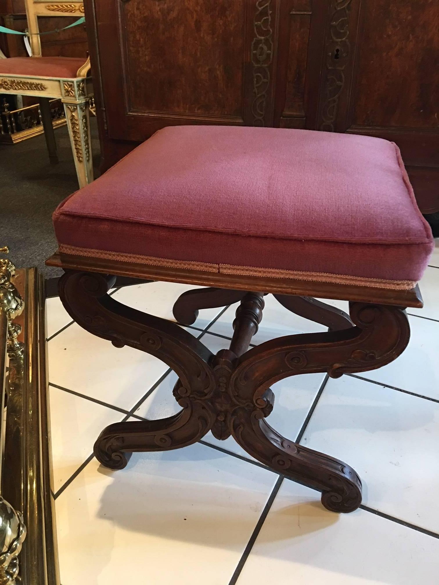 Louis Philippe Carved Walnut Curule Bench, 19th Century In Good Condition In Savannah, GA