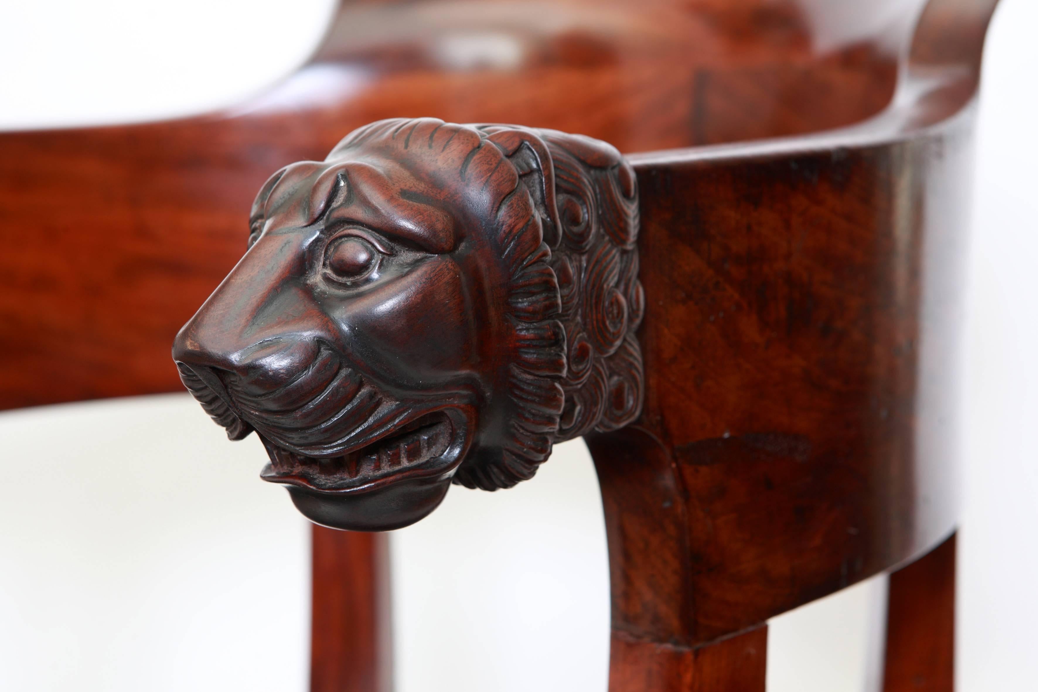 19th Century Gondola Shaped Office Chair with Armrests Ending in Lion Heads For Sale