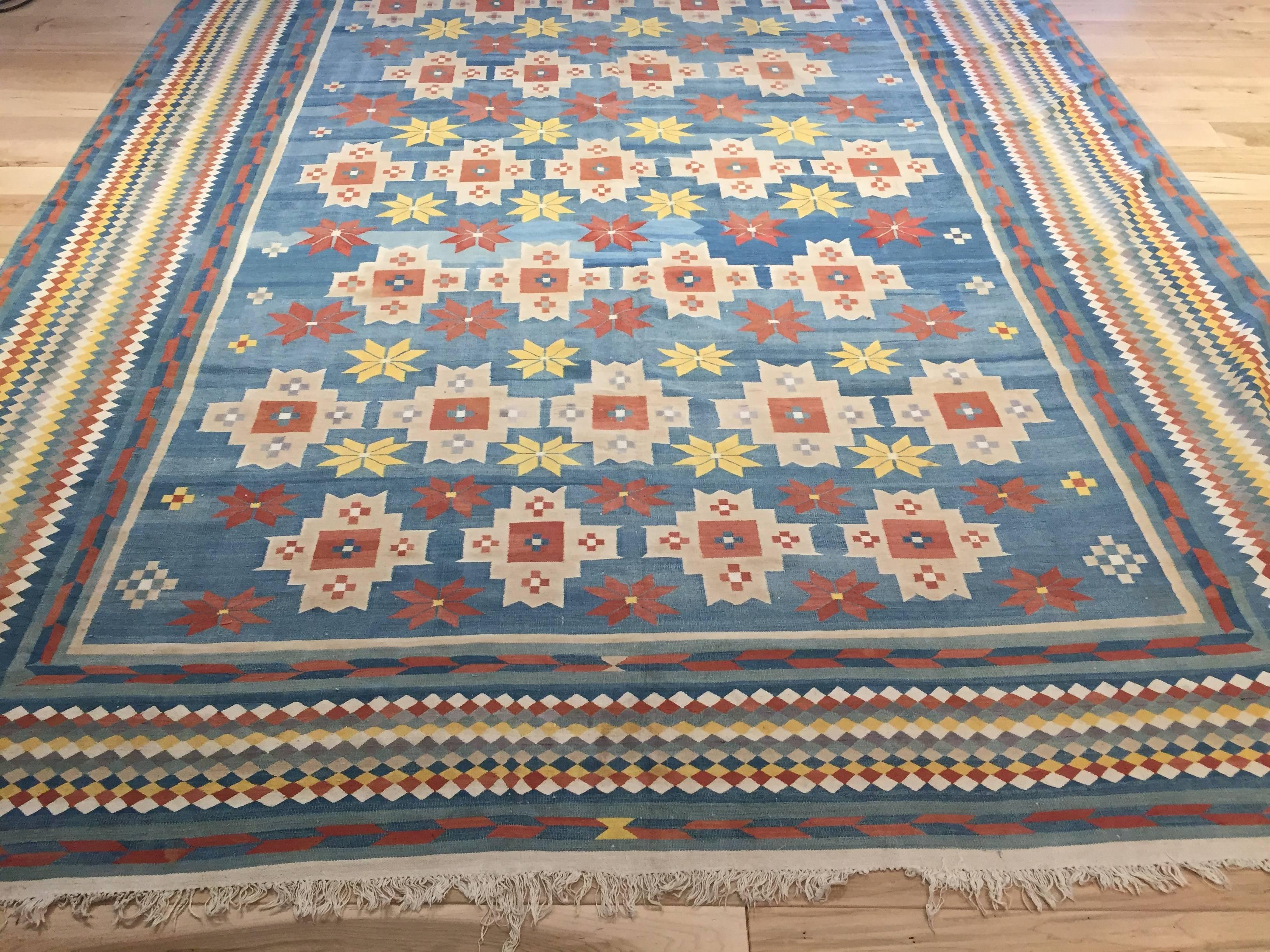 Hand-Woven Early 20th Century Lucknow Indian Jail Dhurrie For Sale