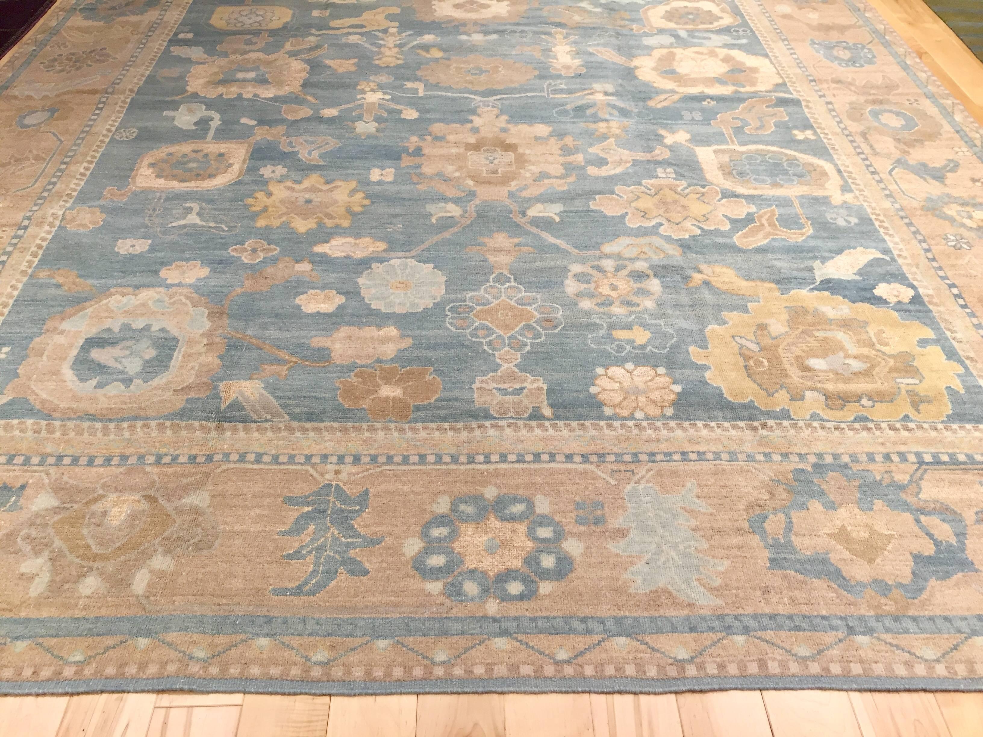 Hand-knotted rug in Himalayan vegetal dyed wool, GoodWeave certified.