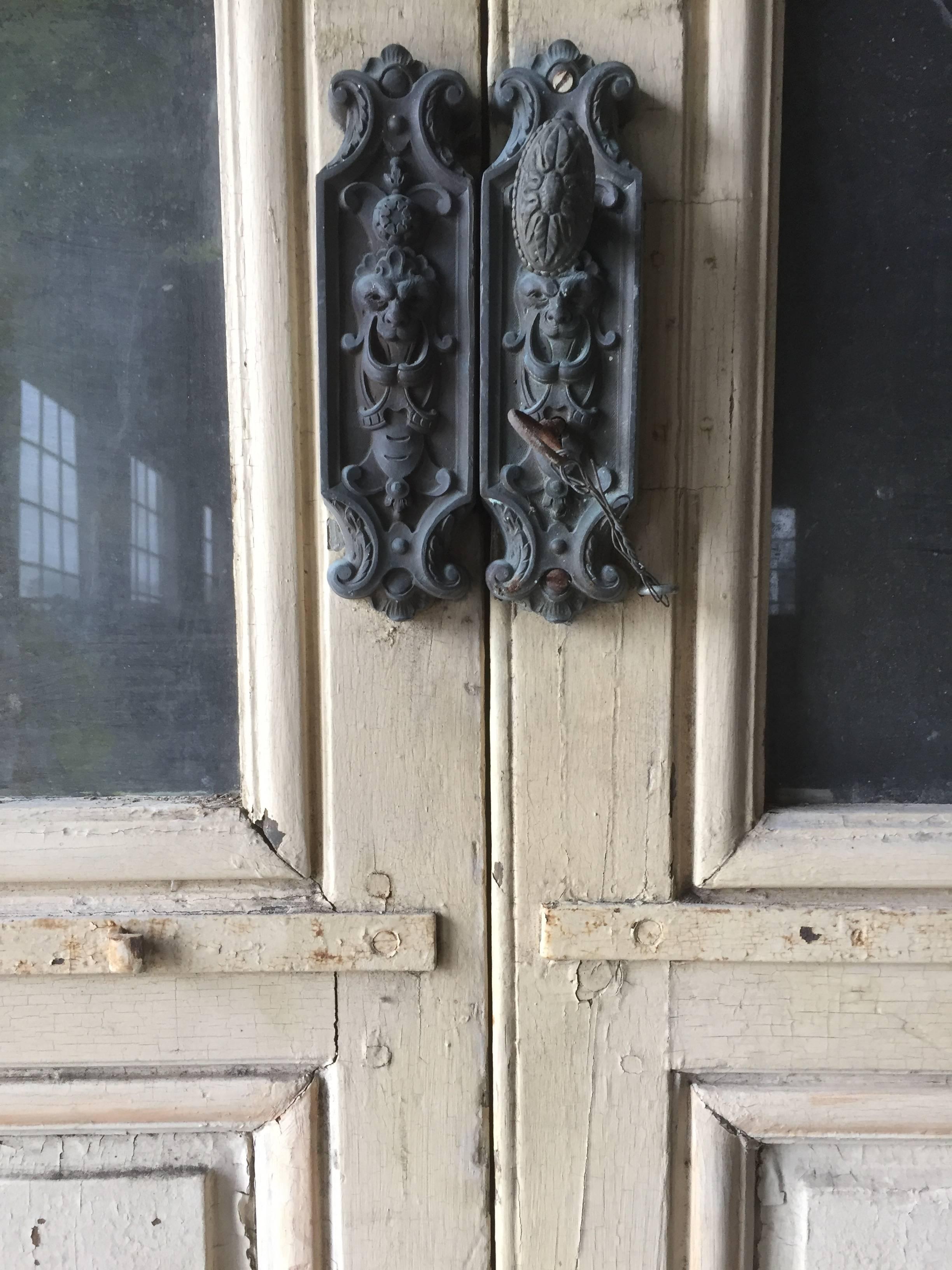 Chateaux Passage Doors 18th Century, Hand-Carved French Wood Oak, France For Sale 4