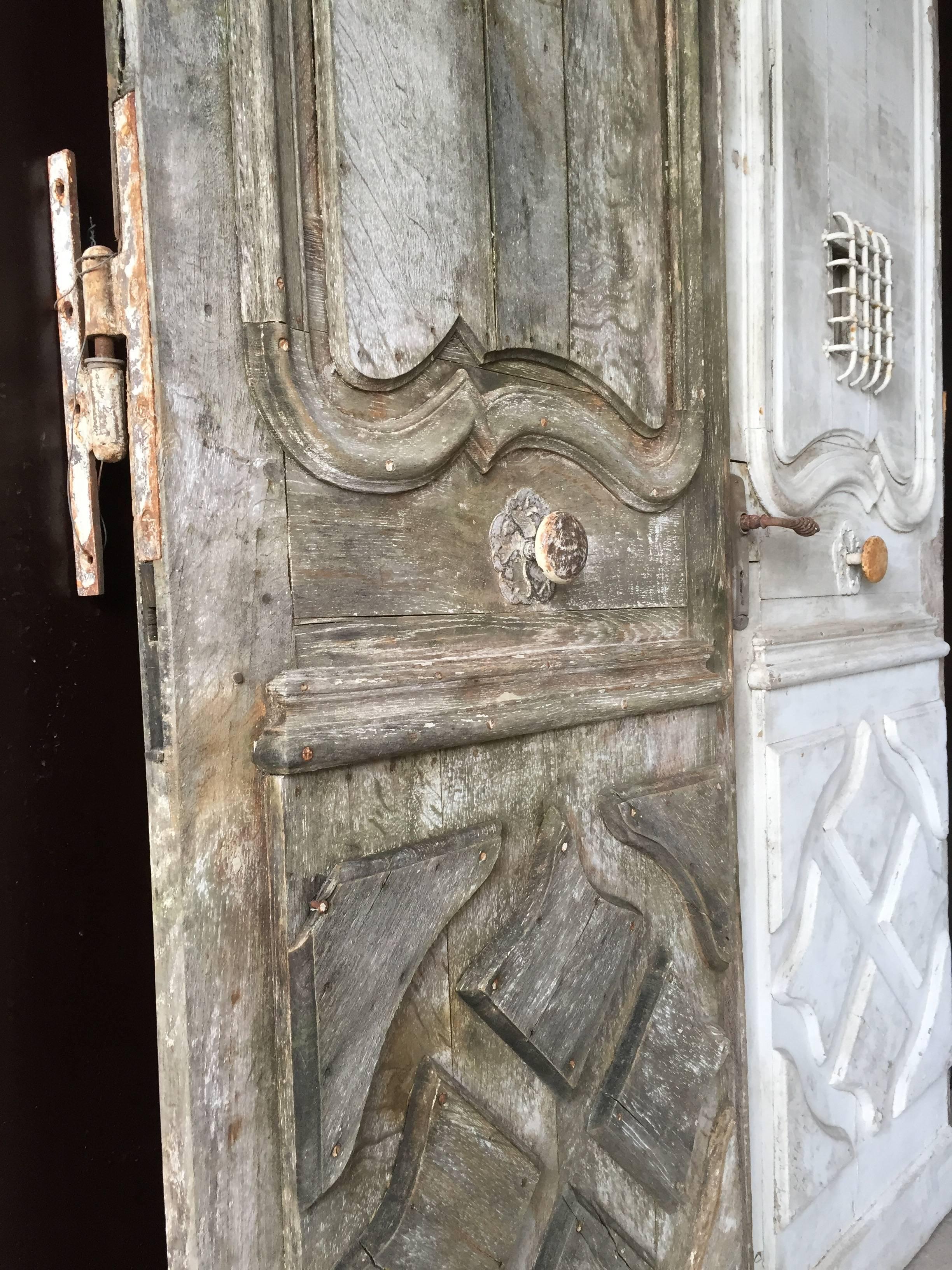 Original Chateaux Front Doors, Solid Oak Hand-Crafted, 18th Century, France In Good Condition In LOS ANGELES, CA