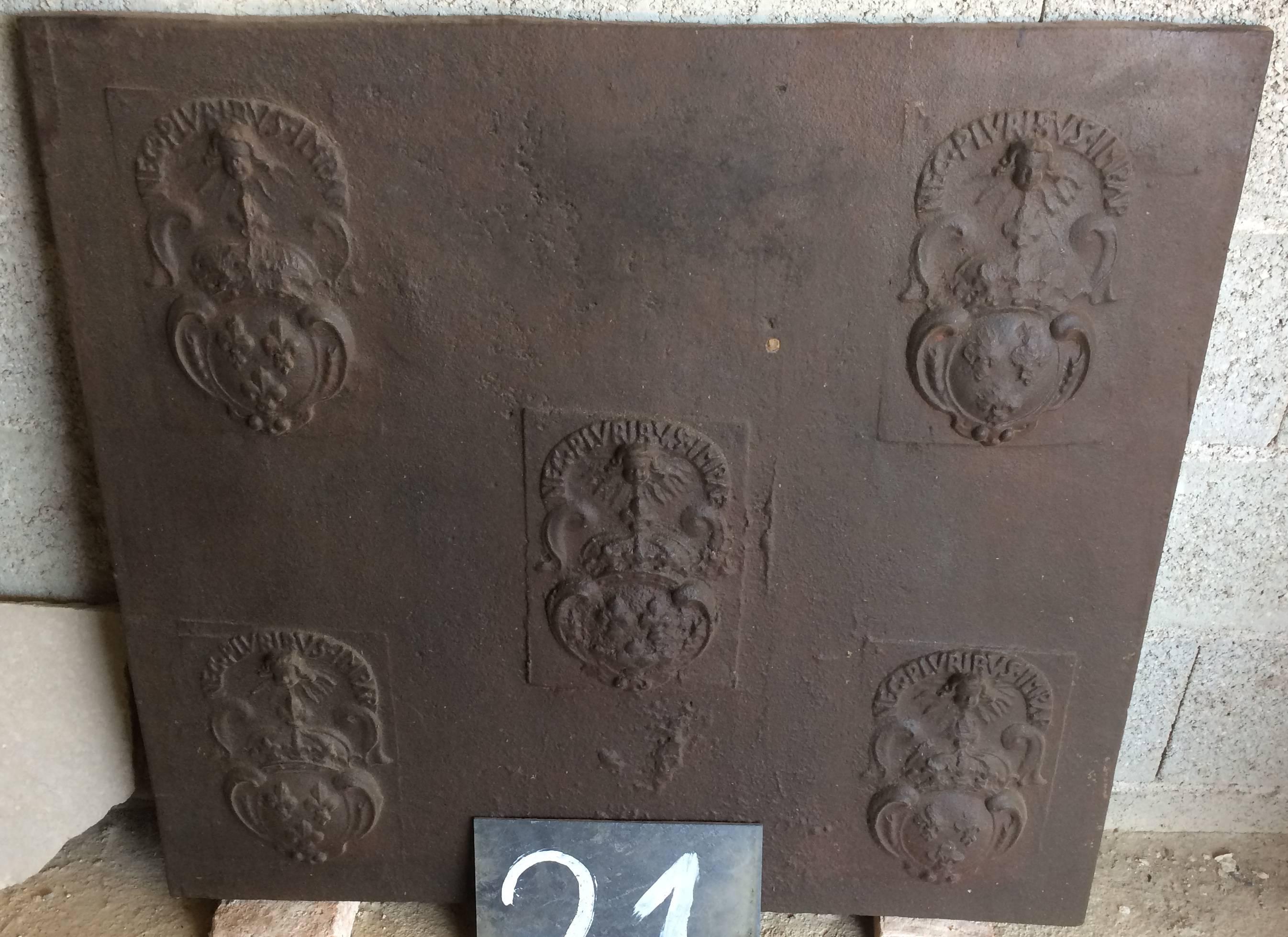Hand-Crafted Large French Renaissance Antique Fireback in Iron, 16th Century, France