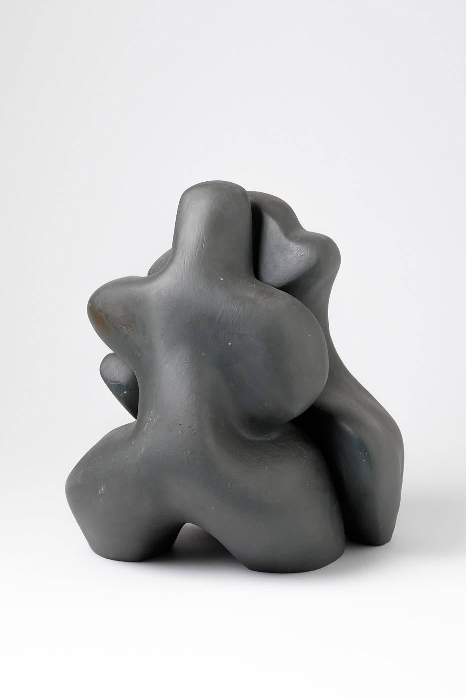 Couple Ceramic Sculpture by Tim Orr, circa 1970 In Excellent Condition For Sale In Neuilly-en- sancerre, FR
