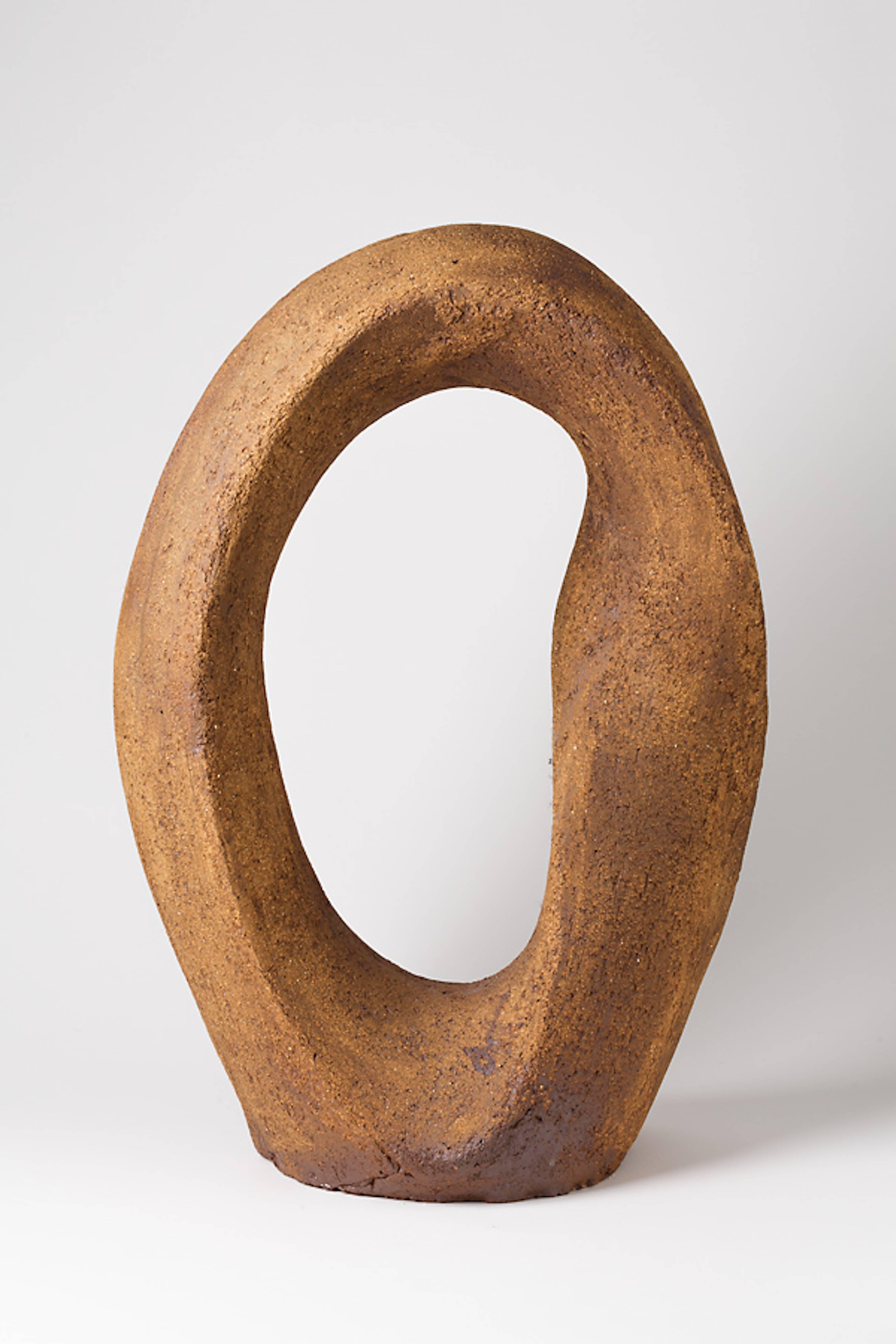 Important Stoneware Sculpture by Tim Orr, circa 1970-1980 In Excellent Condition For Sale In Neuilly-en- sancerre, FR