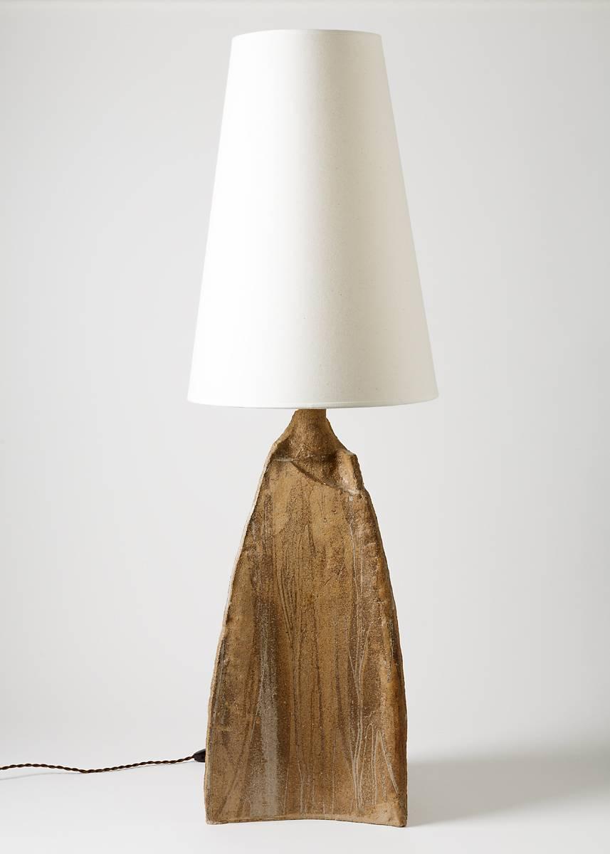 A stoneware sculpture - lamp, circa 1970.
Sold with lamp shade and new electrical system,
circa 1970-1980.
Dimensions without lampshade.