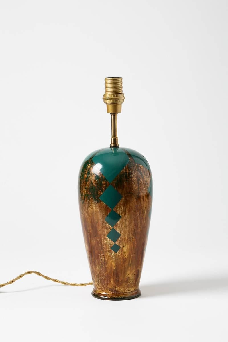 Beaux Arts Elegant Lacquered Wood on a Gilt Background Table Lamp by Paul-Etienne Sain For Sale