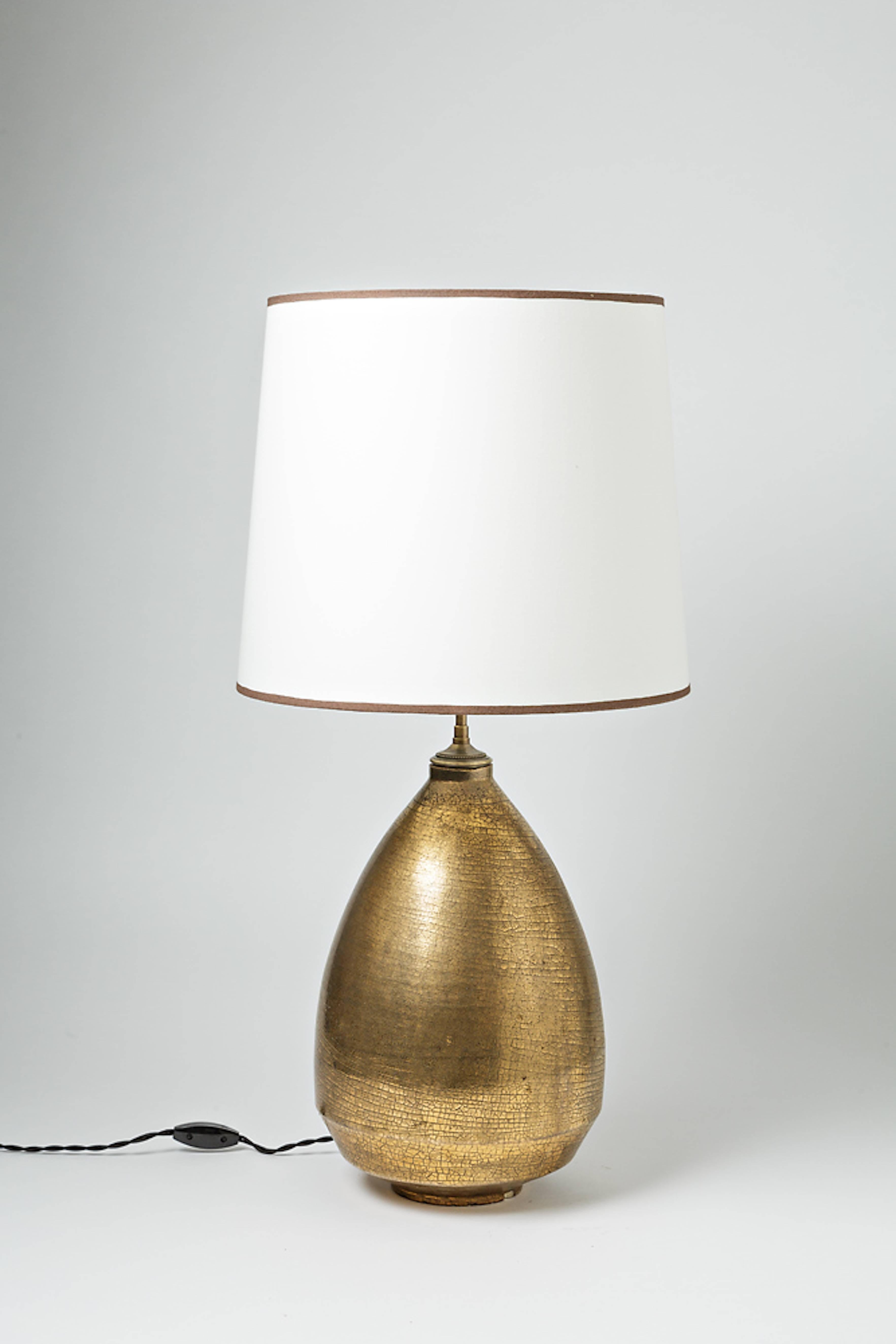 Important Ceramic Lamp with Gold Glaze by Marcel Guillard, circa 1930 In Excellent Condition In Neuilly-en- sancerre, FR