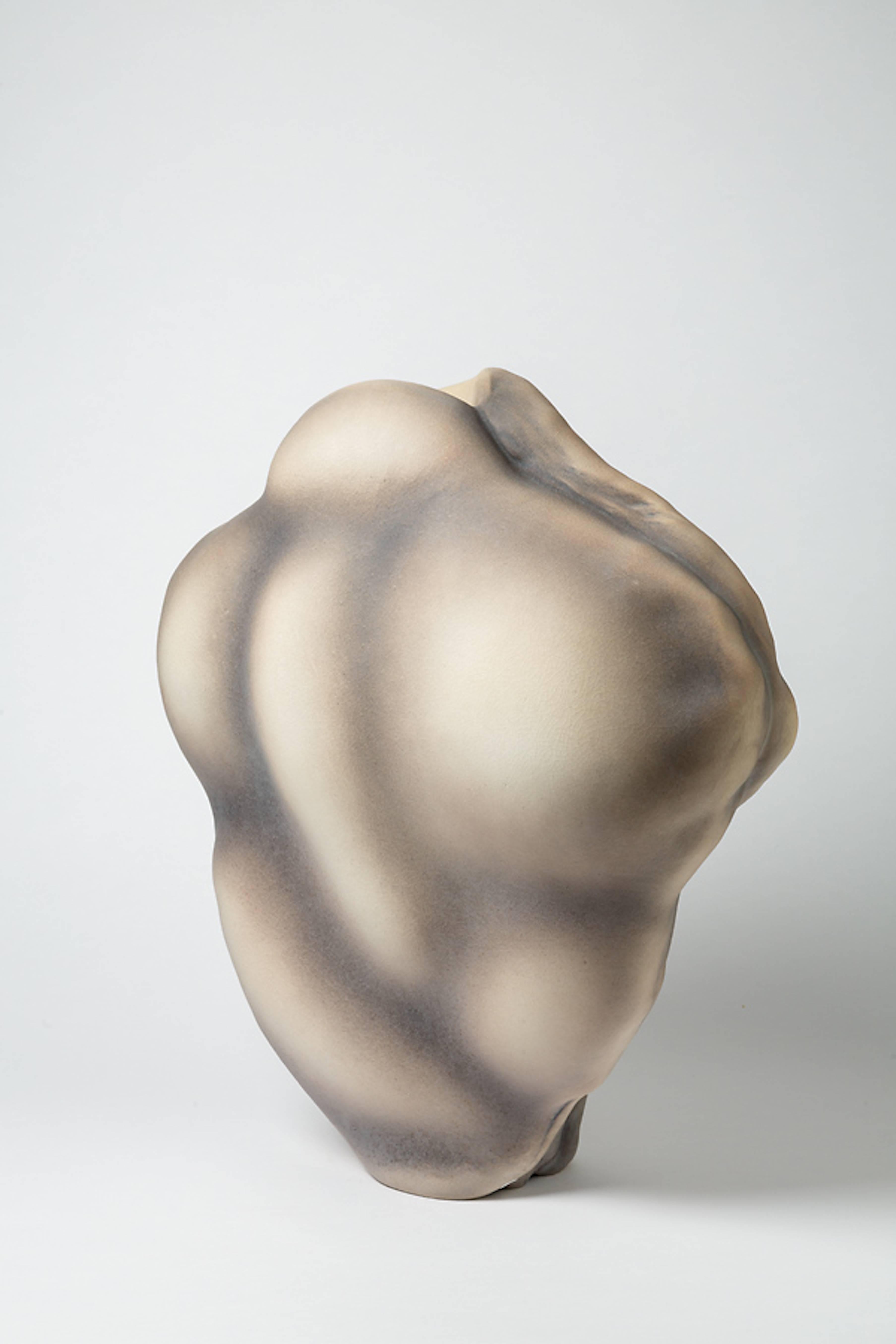 Porcelain Sculpture by Wayne Fischer, circa 2016 (Französisch)