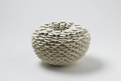 Elegant and Subtil Porcelain Sculpture by Mart Schrijvers, 2016