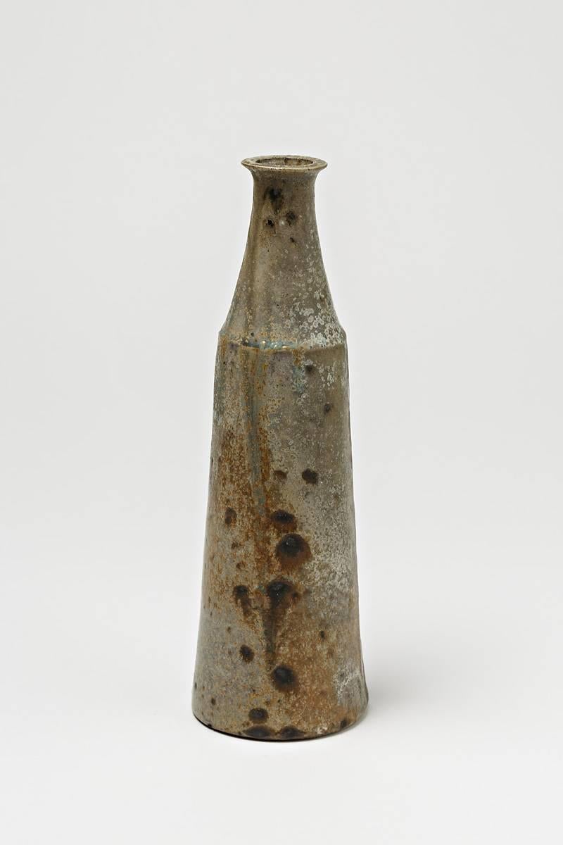 Stoneware Bottle Vase by Robert Deblander, circa 1960-1970 In Excellent Condition In Neuilly-en- sancerre, FR