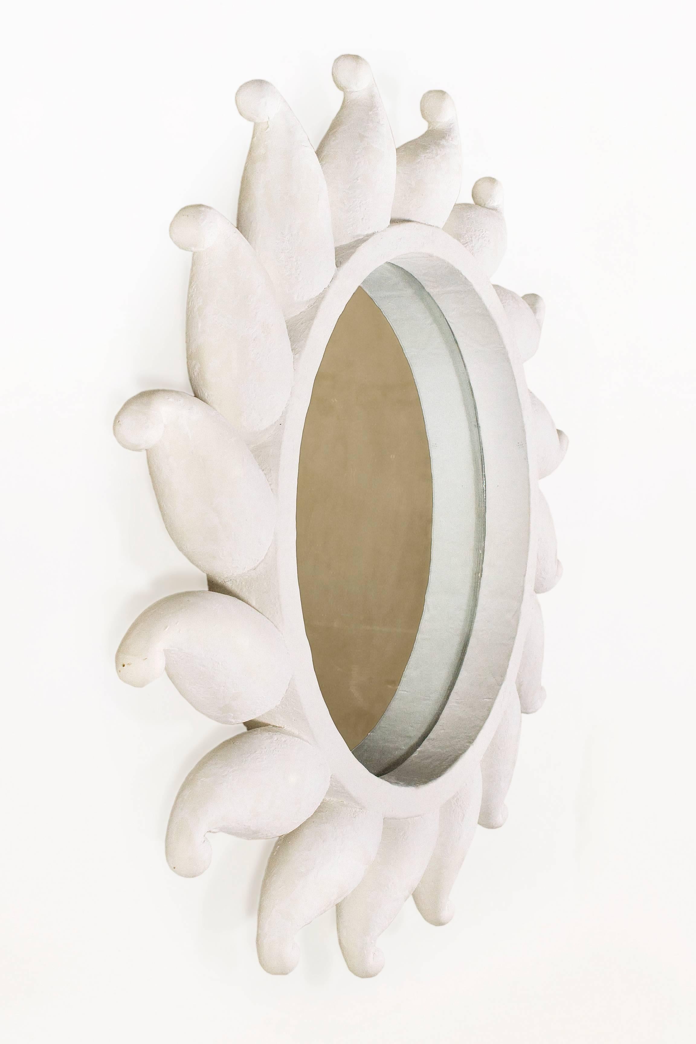 Jacques Darbaud plaster sunburst mirror.
Stylized and sculptural.
Plaster and mirror.
Signed,
France, circa 2015.
Very good condition.