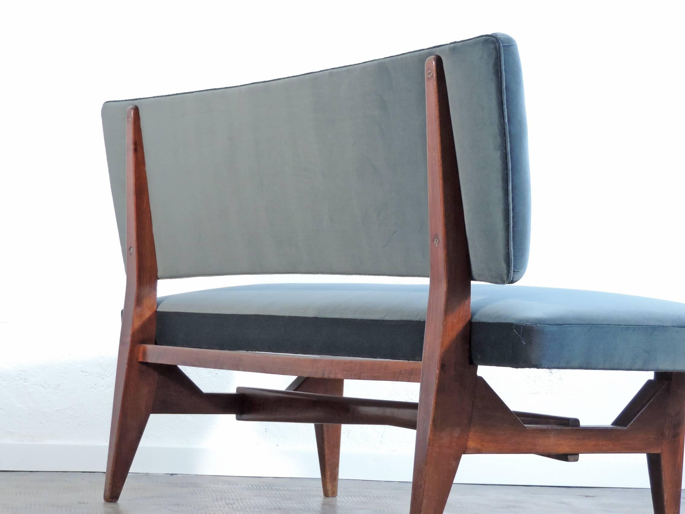 Mid-20th Century Splendid Italian Settee
