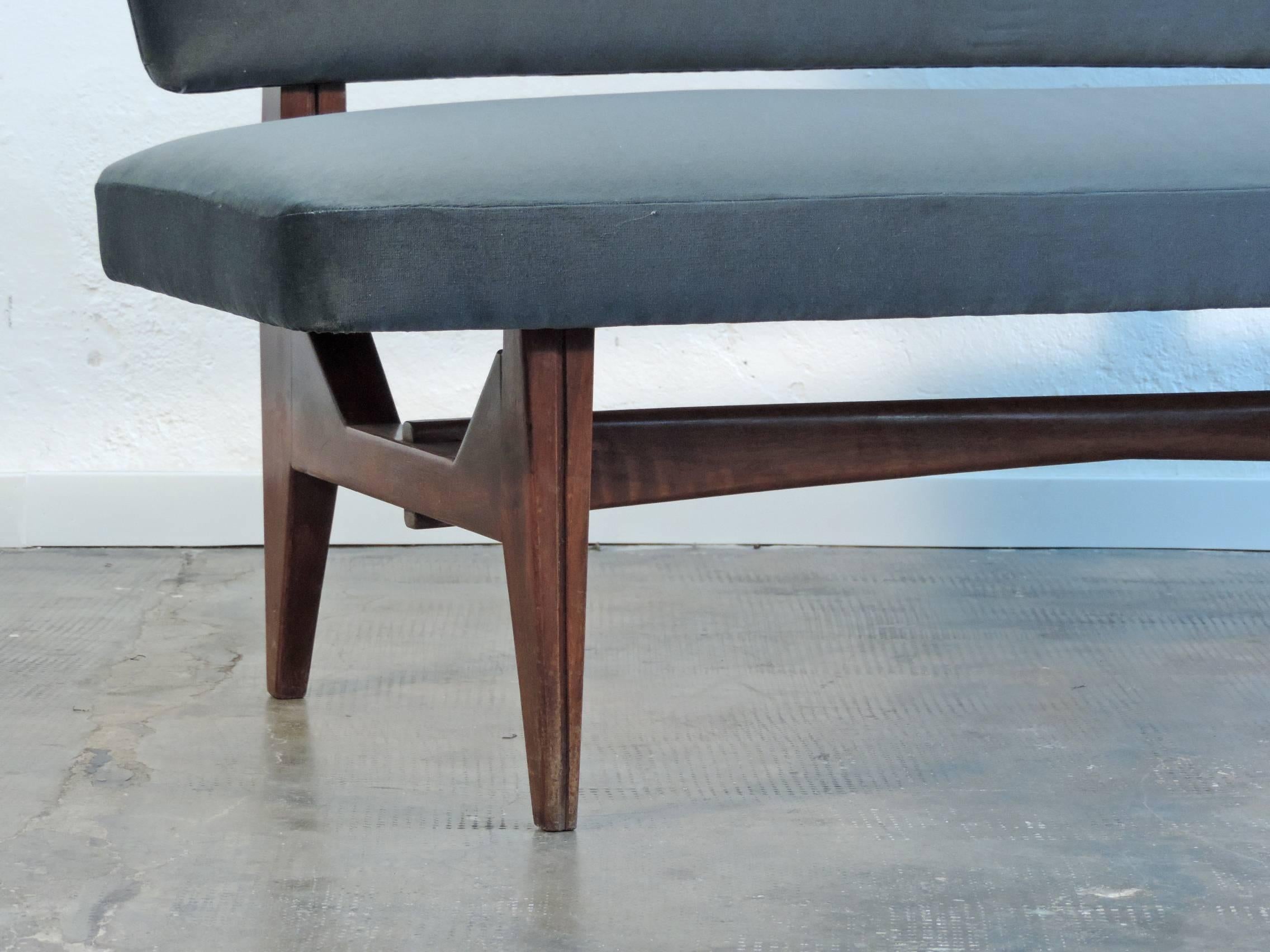 Upholstery Splendid Italian Settee