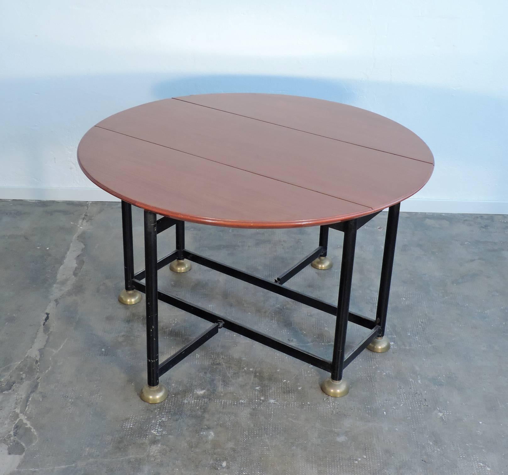 Laqué Table de salle à manger pliante italienne architecturale du XXe siècle en vente