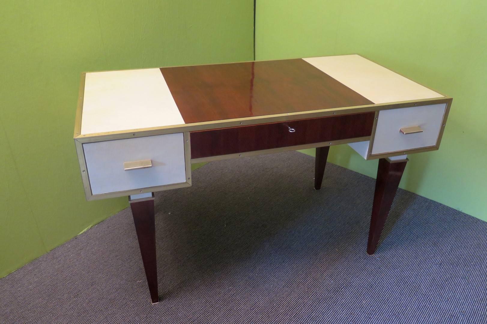 Amazing Italian Writing Desk, 1940s In Excellent Condition In Rome, IT