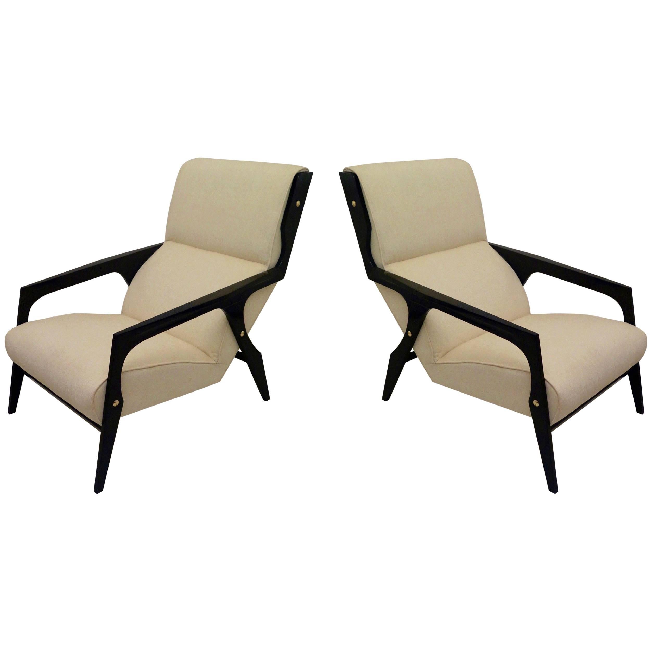 Pair of Midcentury Wood and Fabric Black and White Armchairs, 1950