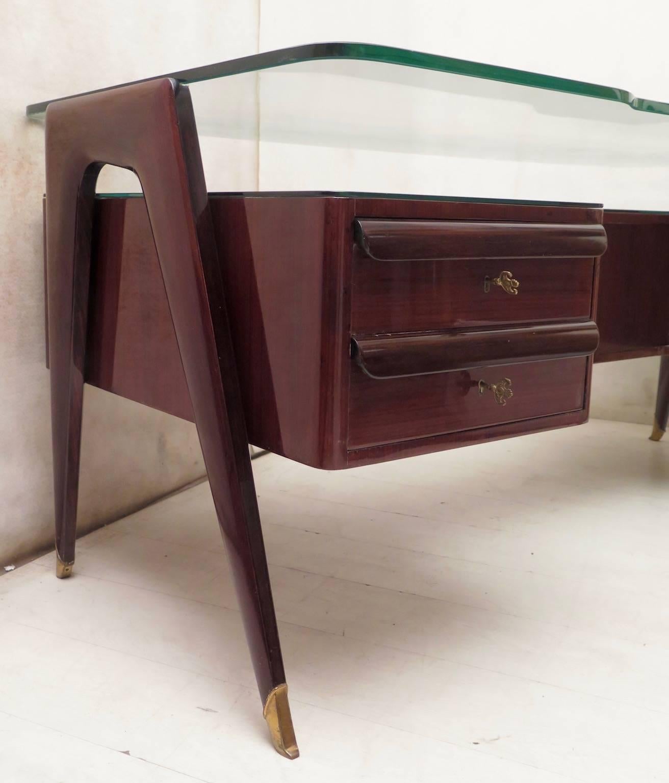 Vittorio Dassi Walnut and Glass Italian Midcentury Desk, 1950 2