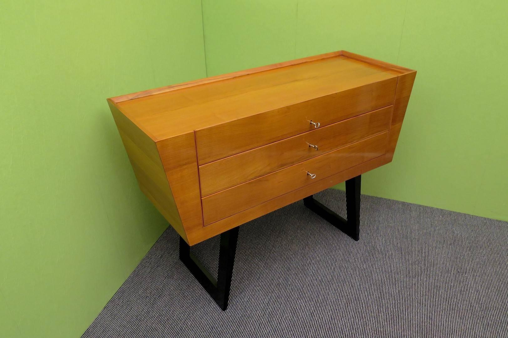 Midcentury Cherrywood Italian Chest of Drawers, 1950 In Good Condition For Sale In Rome, IT
