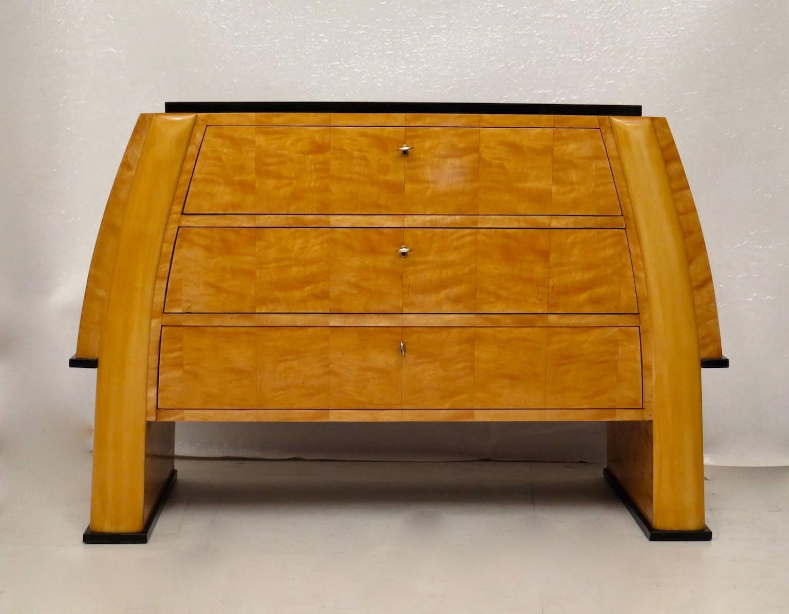 Art Deco Birch Feather Wood Italian Chests of Drawers, 1930 2