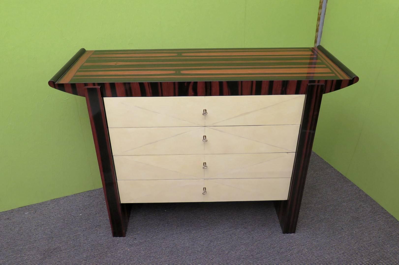 Art Decò Chest of Drawers In Excellent Condition In Rome, IT