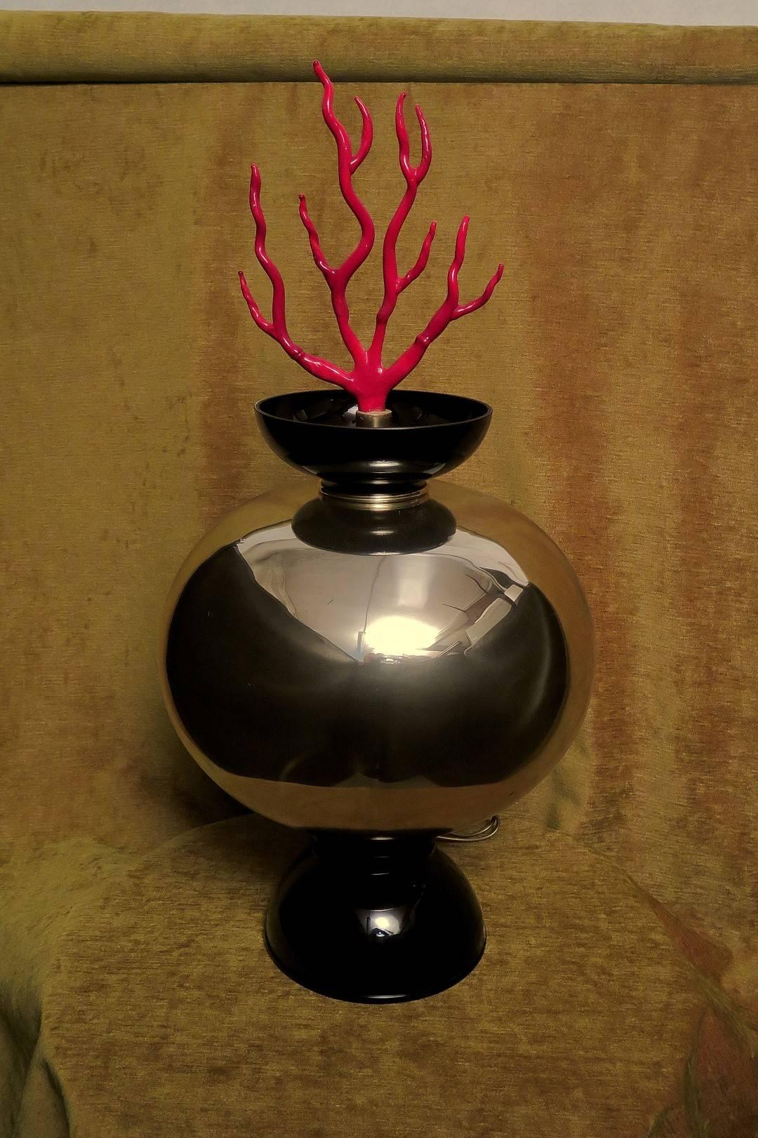 1950s of Murano Table Lamp, all in Murano glass, black glass and mirrored, even the coral on the head is in 