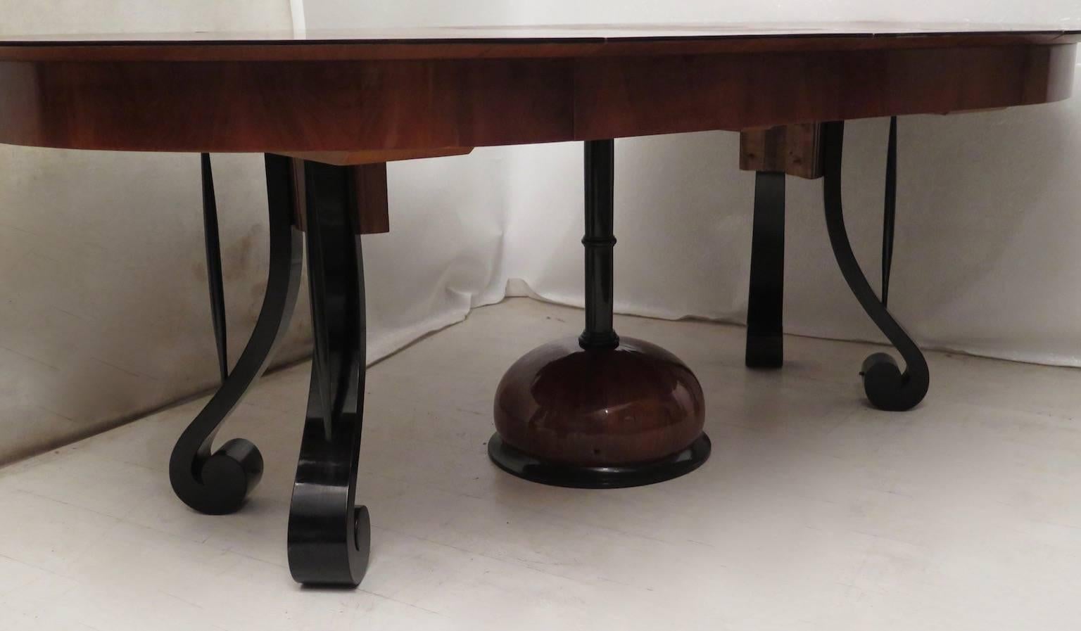 1820 Biedermeier Cherry Wood Austrian Extendable Table 2