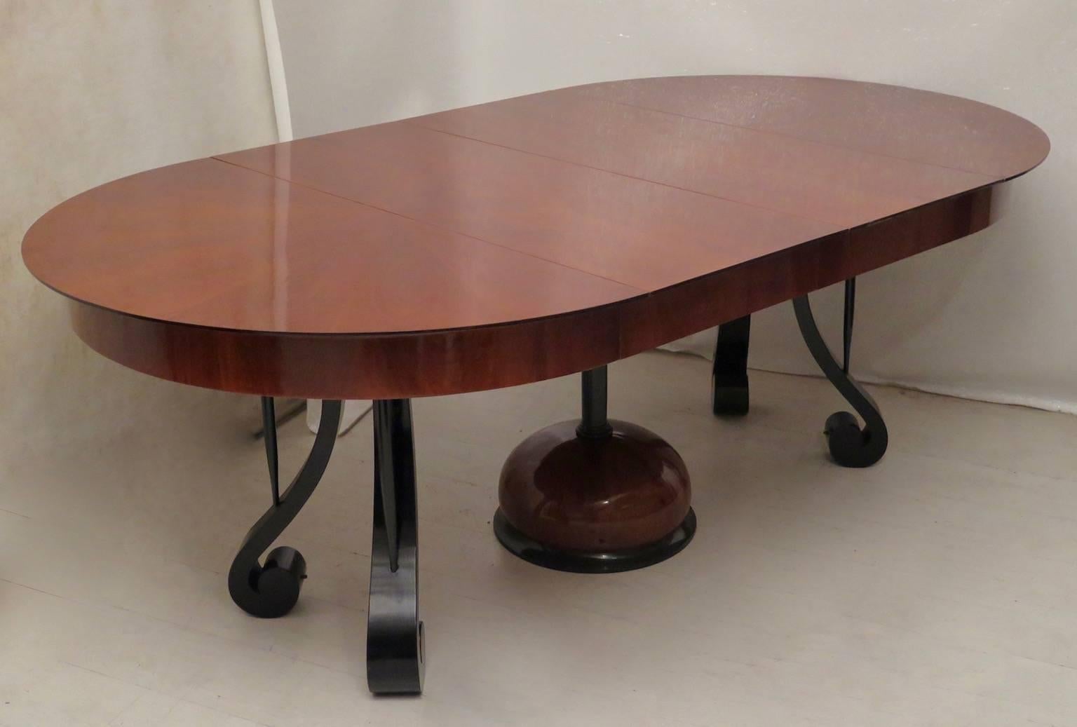 Early 19th Century 1820 Biedermeier Cherry Wood Austrian Extendable Table