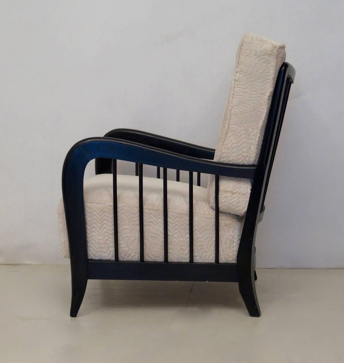 Wonderful Armchairs Attributed to Paolo Buffa 2