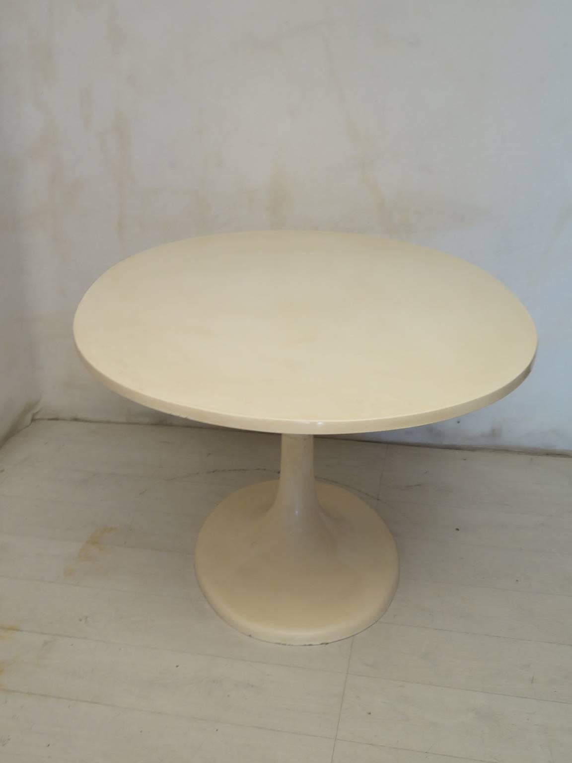 Tulip Oval Table, 1970 In Good Condition For Sale In Rome, IT