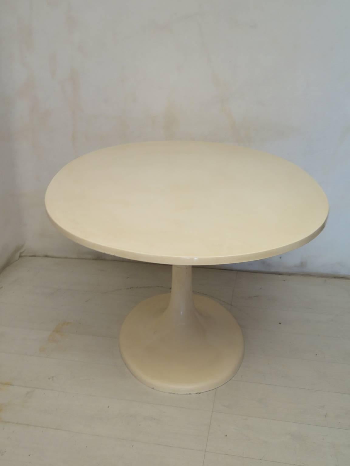 Tulip Oval Table, 1970 In Good Condition In Rome, IT