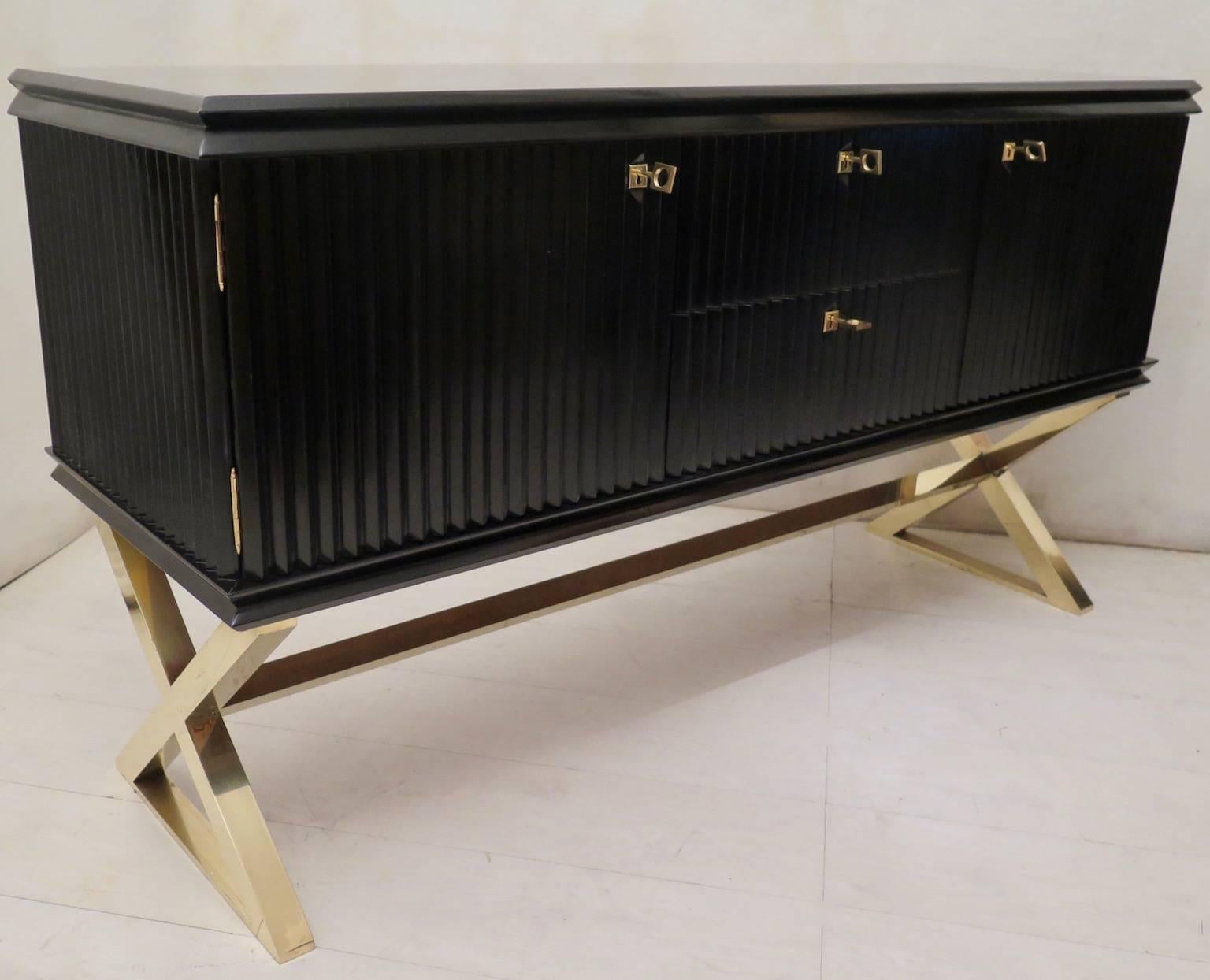 1950 Black Shellac and Brass Italian Midcentury Sideboard 2