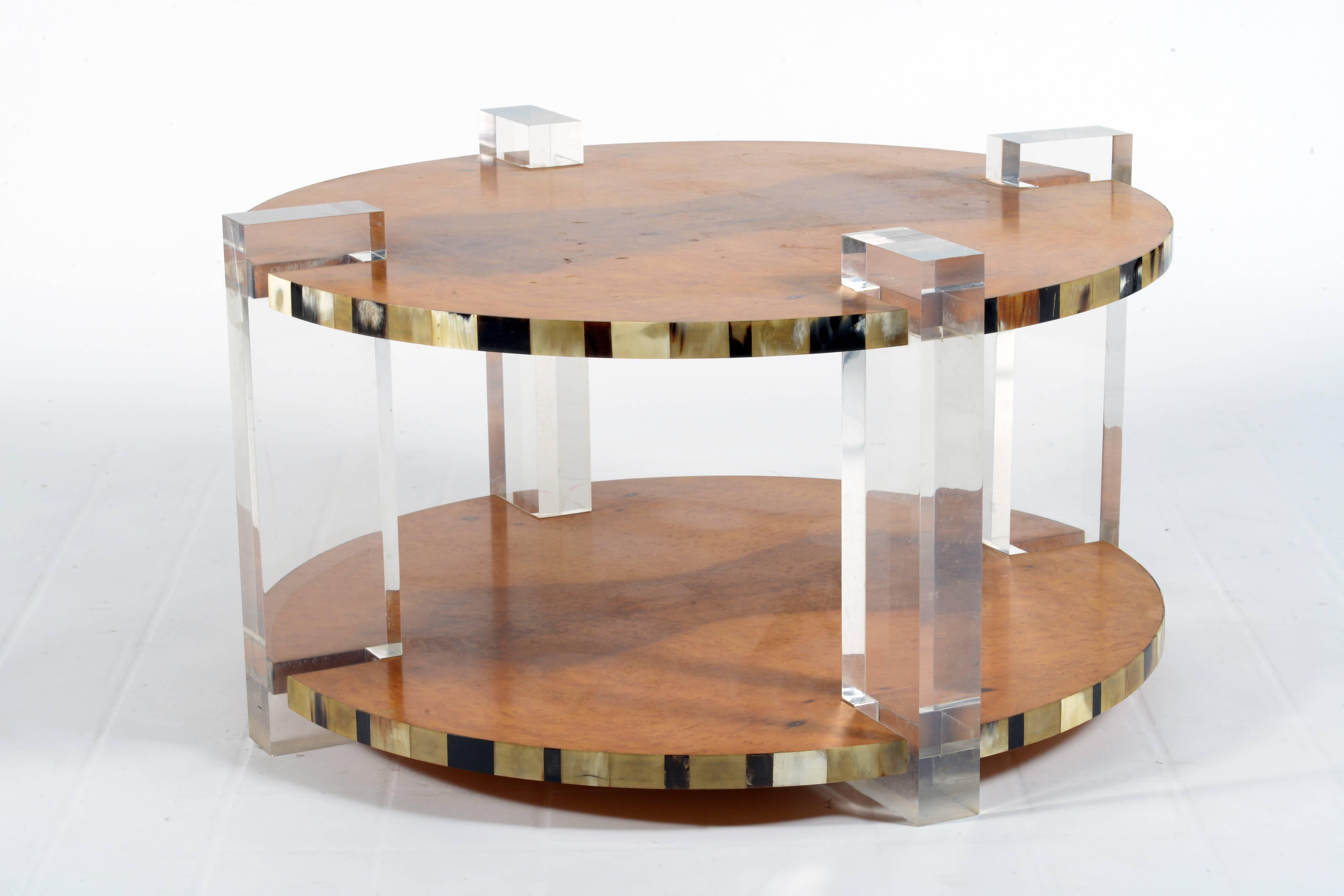 Outstanding High Quality Italian 1960s Round Lucite and Tuja Burl Coffee Table 3