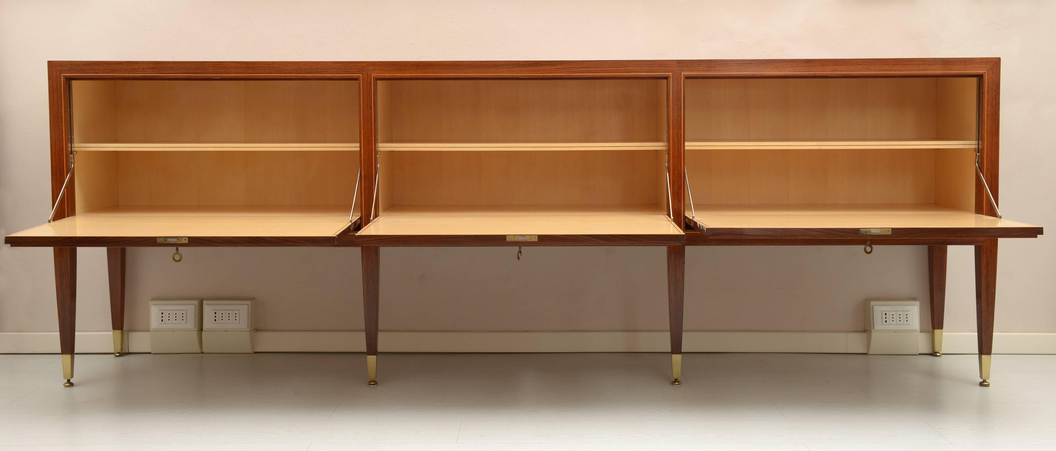 Mid-20th Century Italian Sideboard by Paolo Buffa In Excellent Condition In Firenze, Toscana