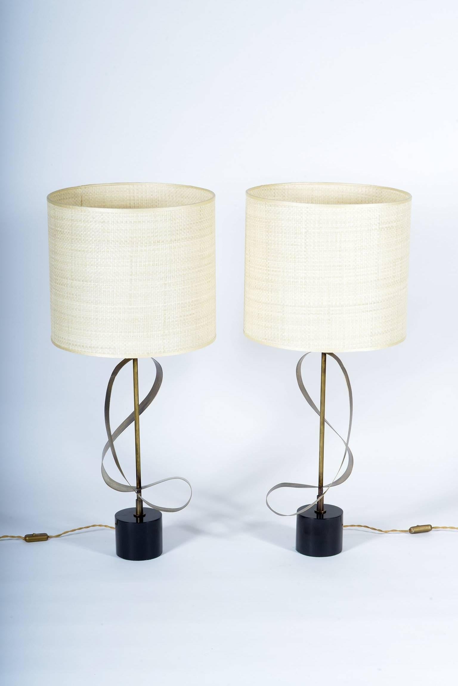 Pair of Italian Mid-20th Century Table Lamps Knurled Curved Brass 6