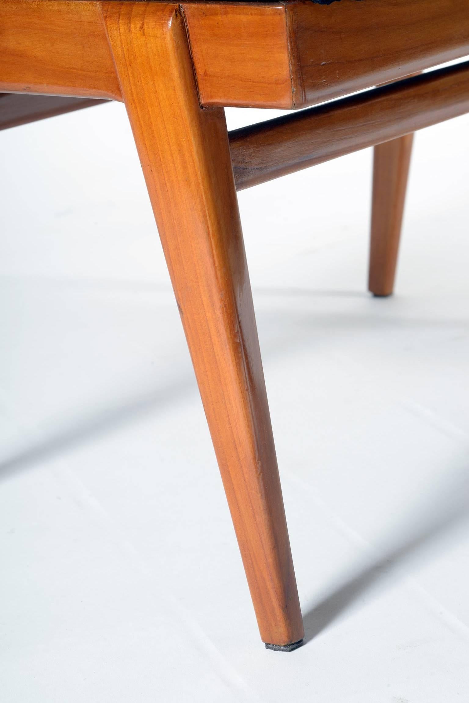 Pair of Mid-Century Solid Cherry Stools by Manufacture Camea, Signed & Patented In Excellent Condition In Firenze, Toscana