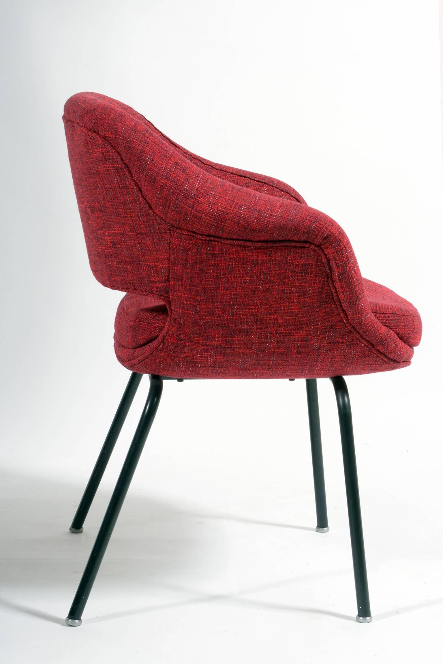 Pair of little armchairs covered in red cotton fabric black metal legs.
Signed with original Cassina label Designed by Olli Mannemaa
Publiched Domus  February 1963