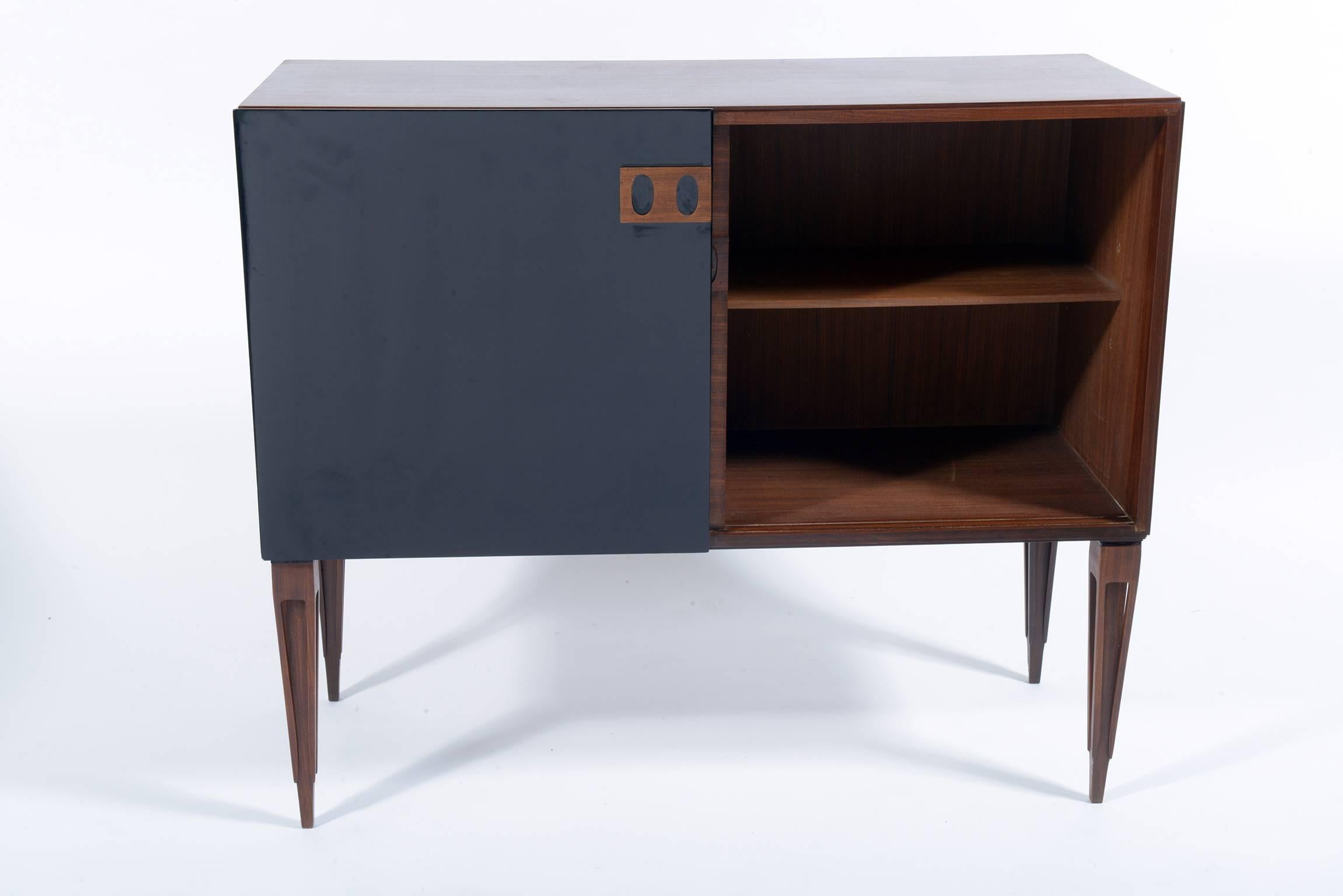 F.Lli Proserpio Signed Pair of Mid-Century Sliding Doors Cabinet Sideboard 1960' In Good Condition In Firenze, Toscana