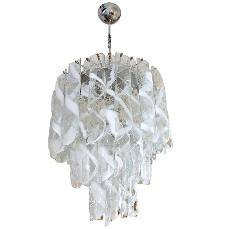Mazzega Lustre italien en verre de Murano du milieu du siècle dernier ...