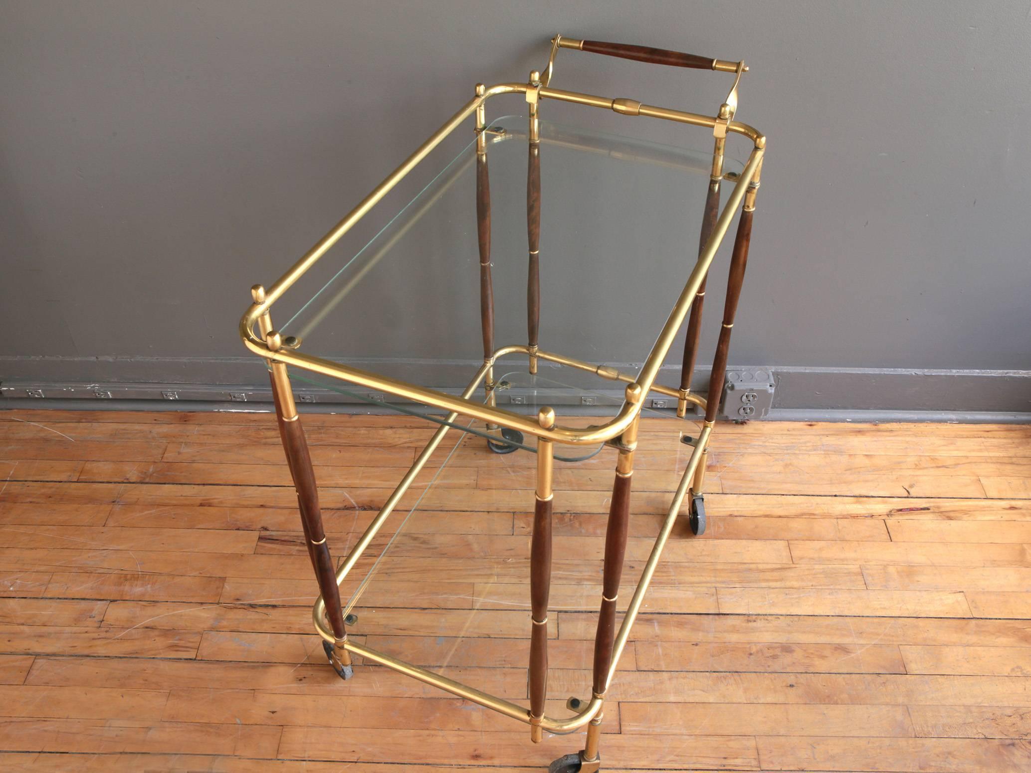 Mid-Century Modern Italian Brass and Walnut Bar Cart in the Style of Cesare Lacca