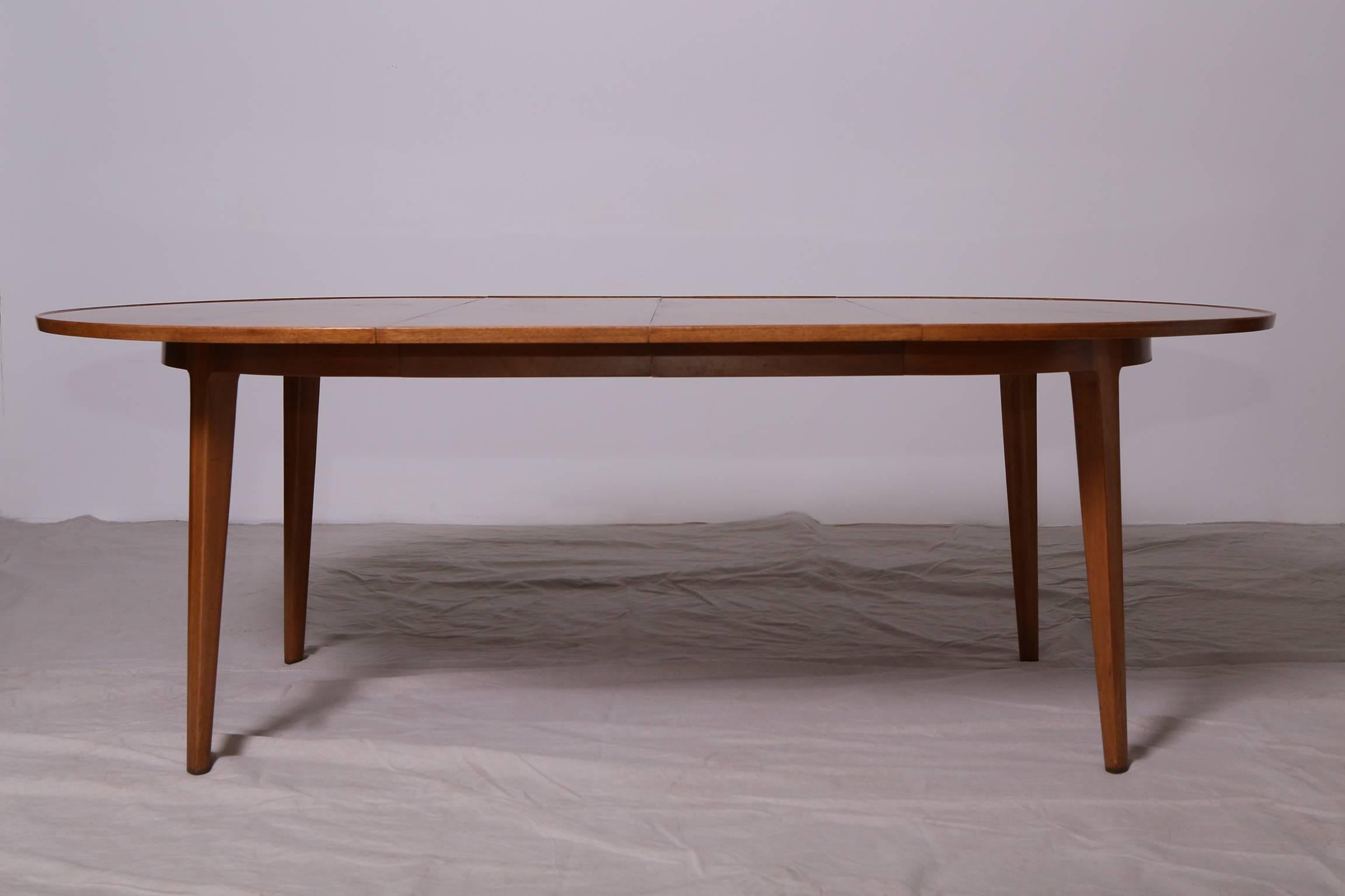 Bleached Mahogany Dining Table by Edward Wormley for Dunbar In Good Condition In Cambridge, MA