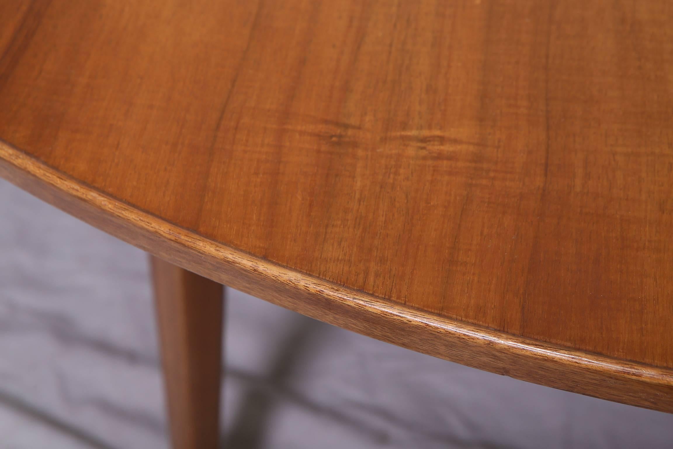 Mid-20th Century Bleached Mahogany Dining Table by Edward Wormley for Dunbar