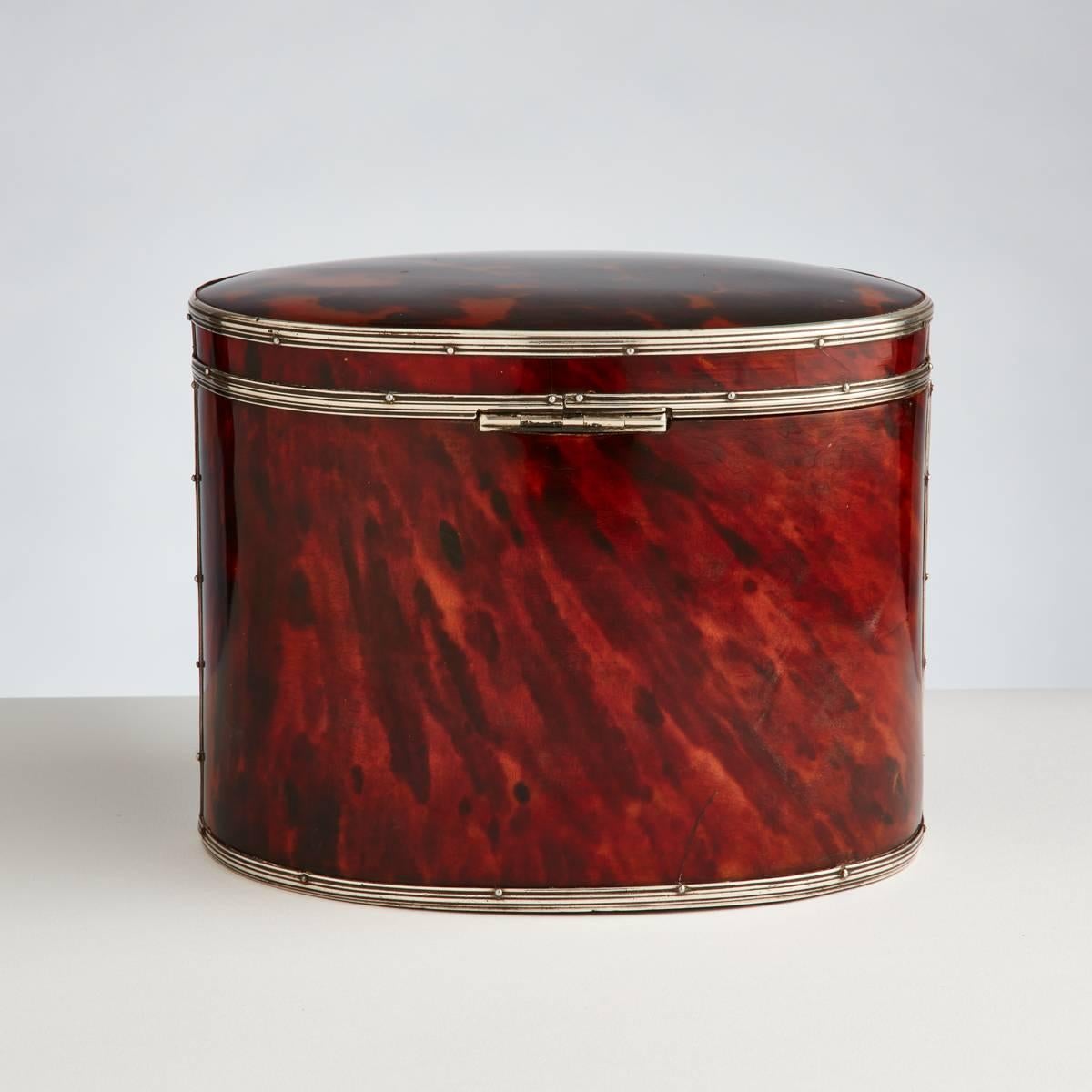 Antique Georgian Red Tortoiseshell Tea Caddy in Oval Form, circa 1800 In Excellent Condition In London, GB